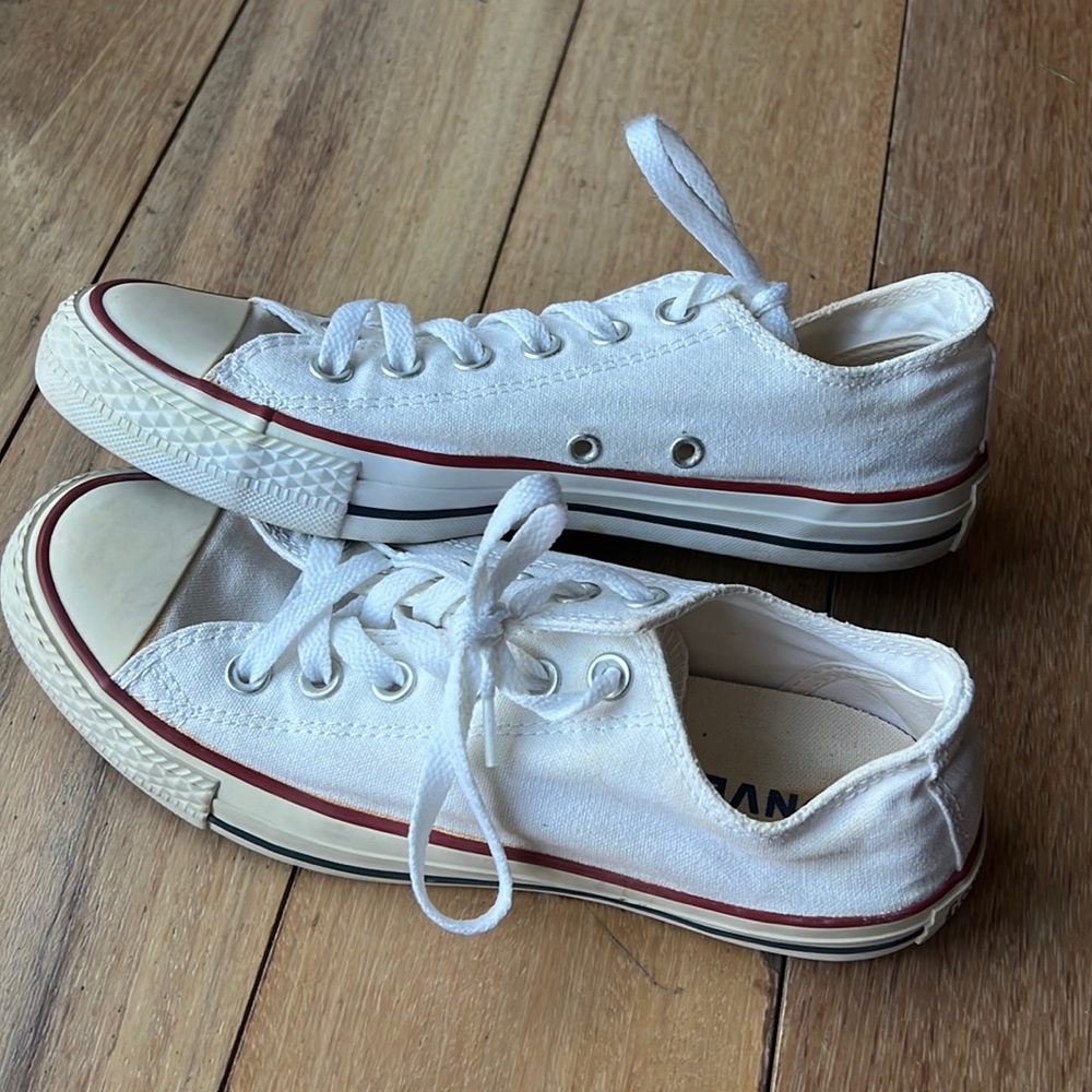 White converse